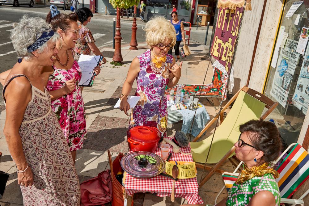 Les Boudeuses sur le marché de Carmaux