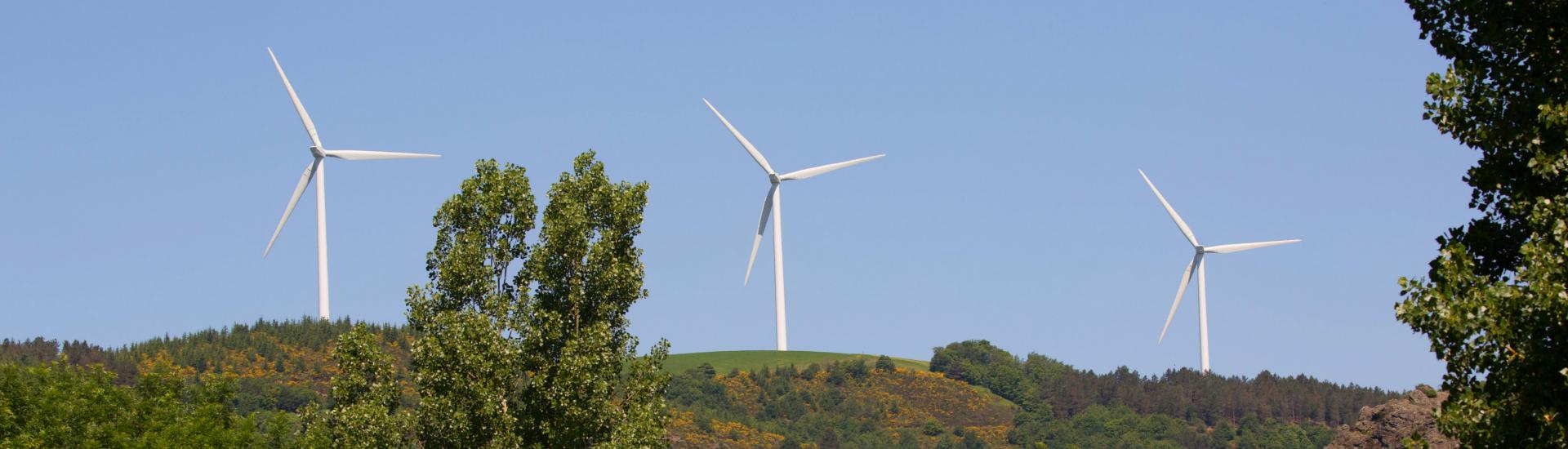 Eoliennes à Assac