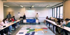  Les BTS du lycée Jean Jaurès sensibilisés à l'Union Européenne 